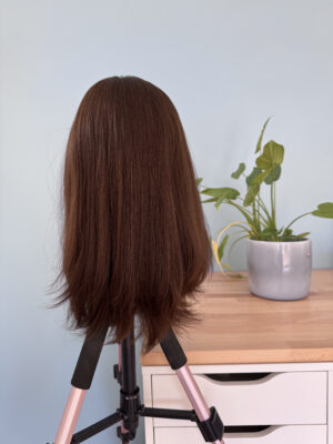 Kate wig made from virgin European hair. Ideal for total alopecia, androgenetic alopecia, fine and thinning hair.
