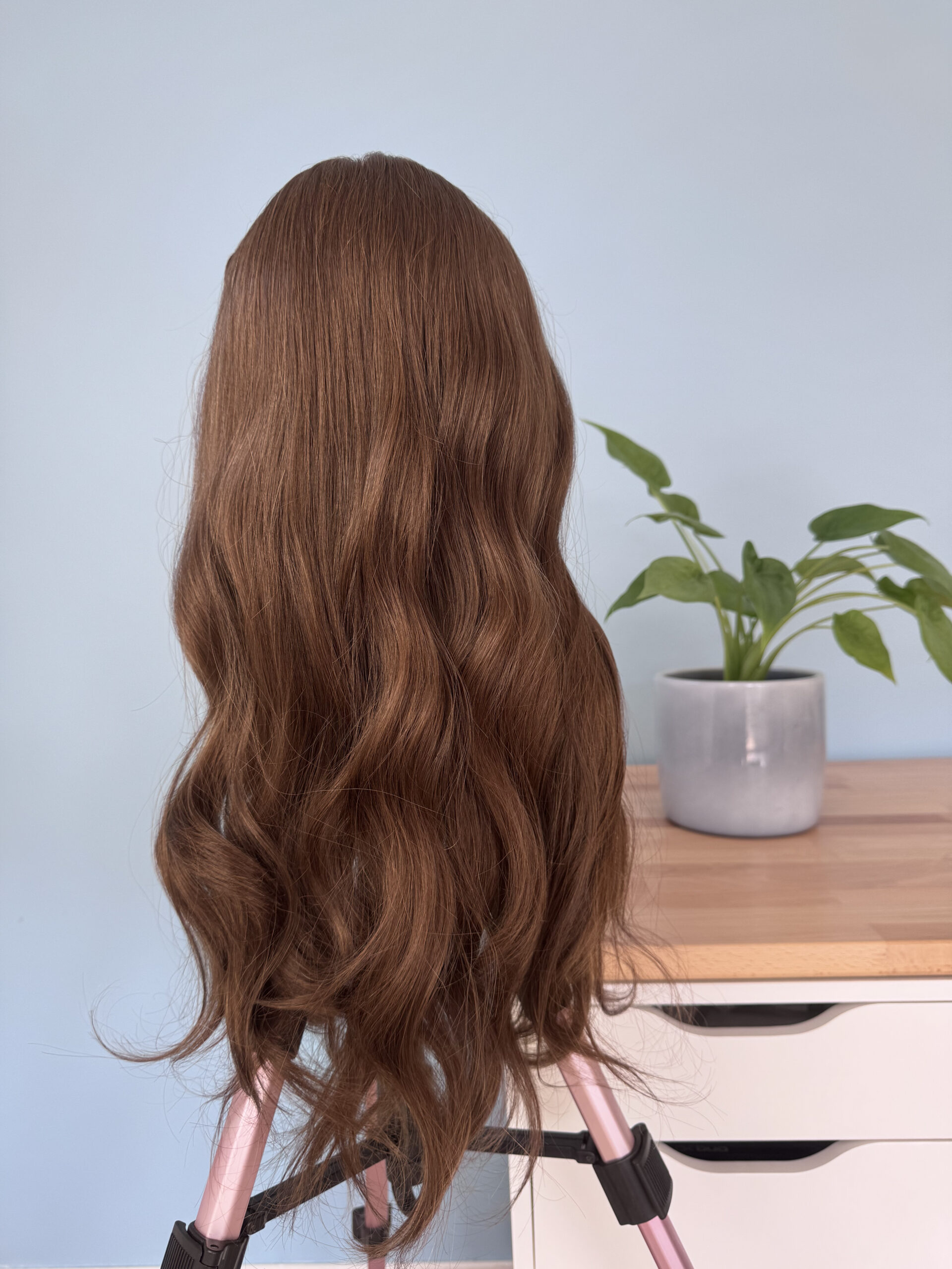 Volumateur capillaire en cheveux européens Kate