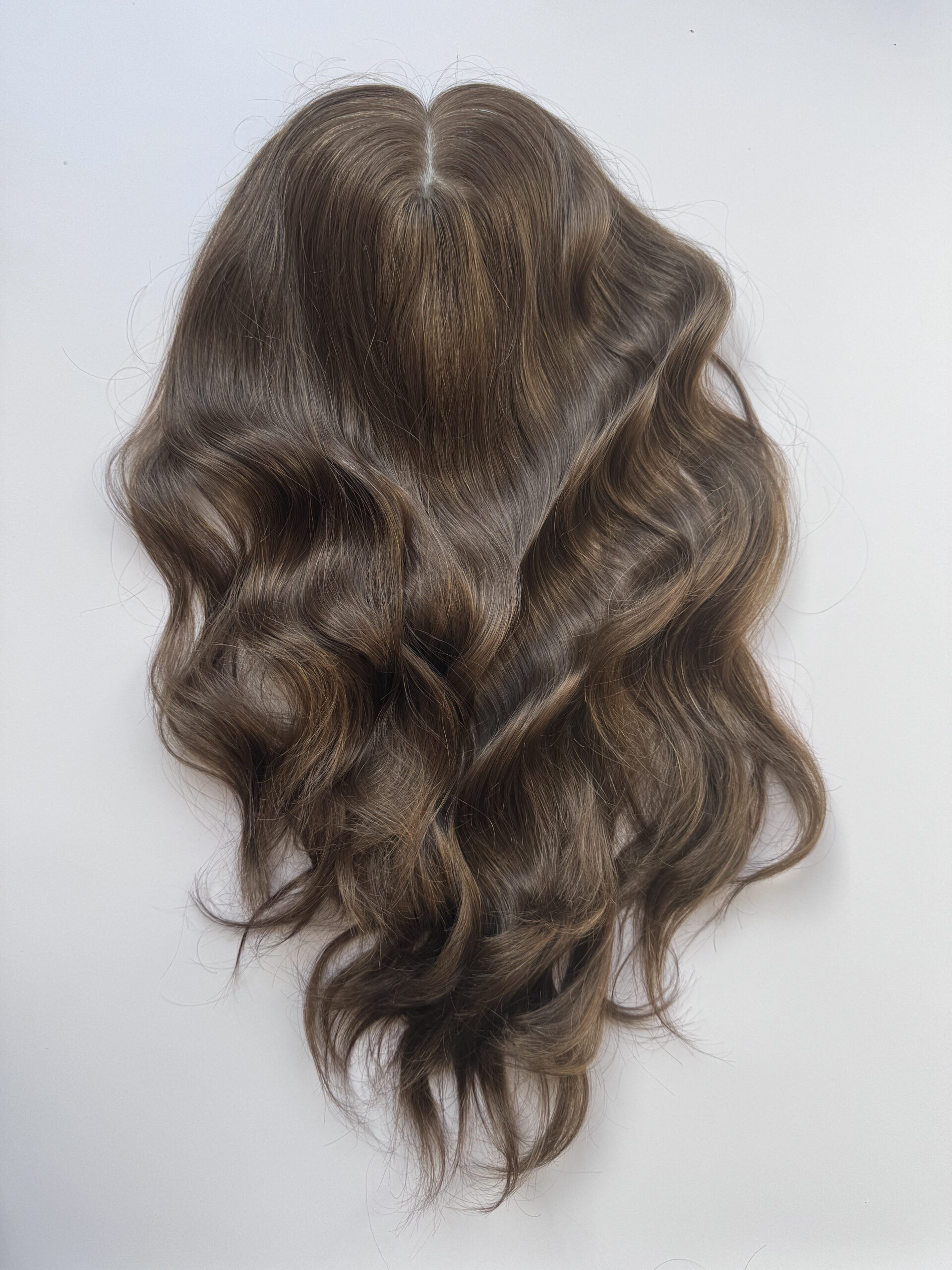 Volumateur capillaire en cheveux européens Kate