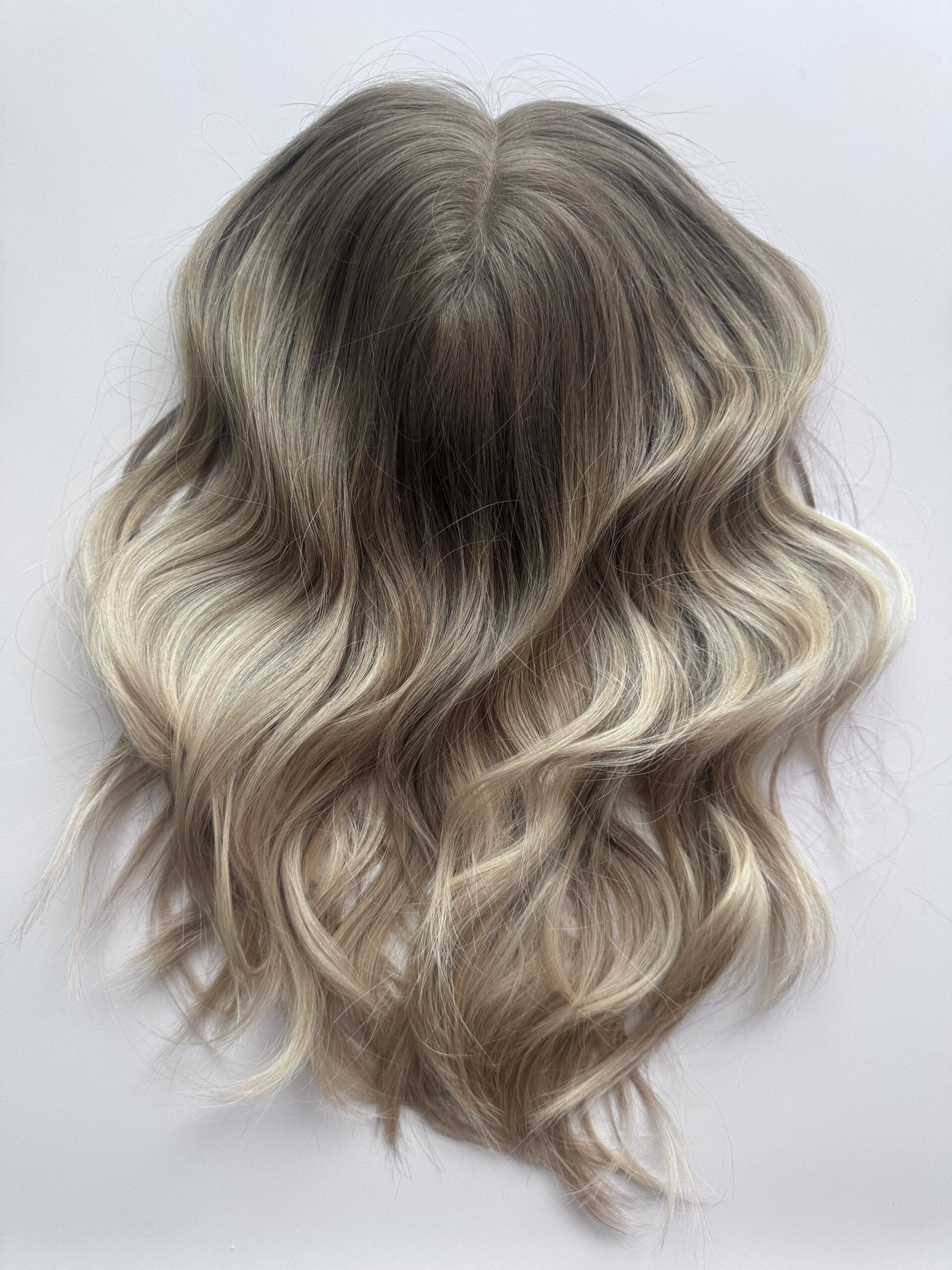 Volumateur capillaire Lace Romy pour alopécie androgénétique