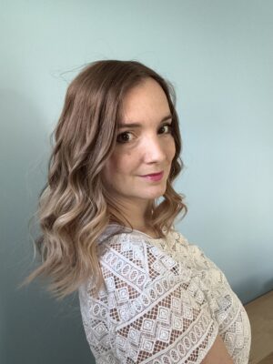 Volumateur capillaire Lace Romy pour alopécie androgénétique